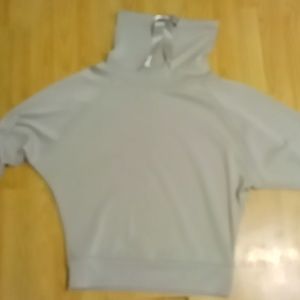 Turtleneck long sleeve shirt